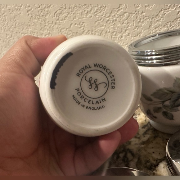 2 Egg coddlers royal worcester porcelain - Picture 4 of 5